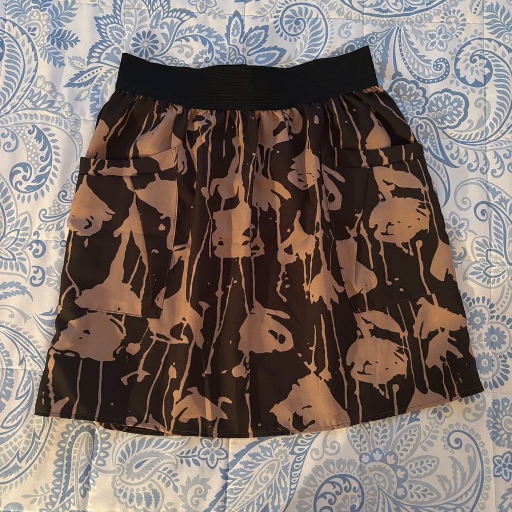Eight Sixty Skirt Size Small